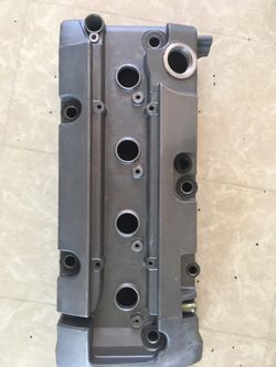 Honda s2000 valve cover