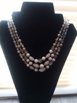 Vintage 3 strand necklace