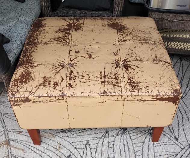 Large (Shabby Chic?) Ottoman