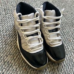 Jordan 11 size 10