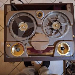 Vintage Reel To Reel Recorder