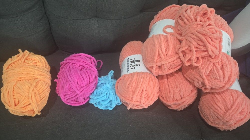 FREE BLANKET YARN