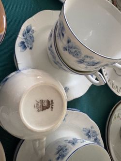 Arita Gear Blue Damask teacup set of 4