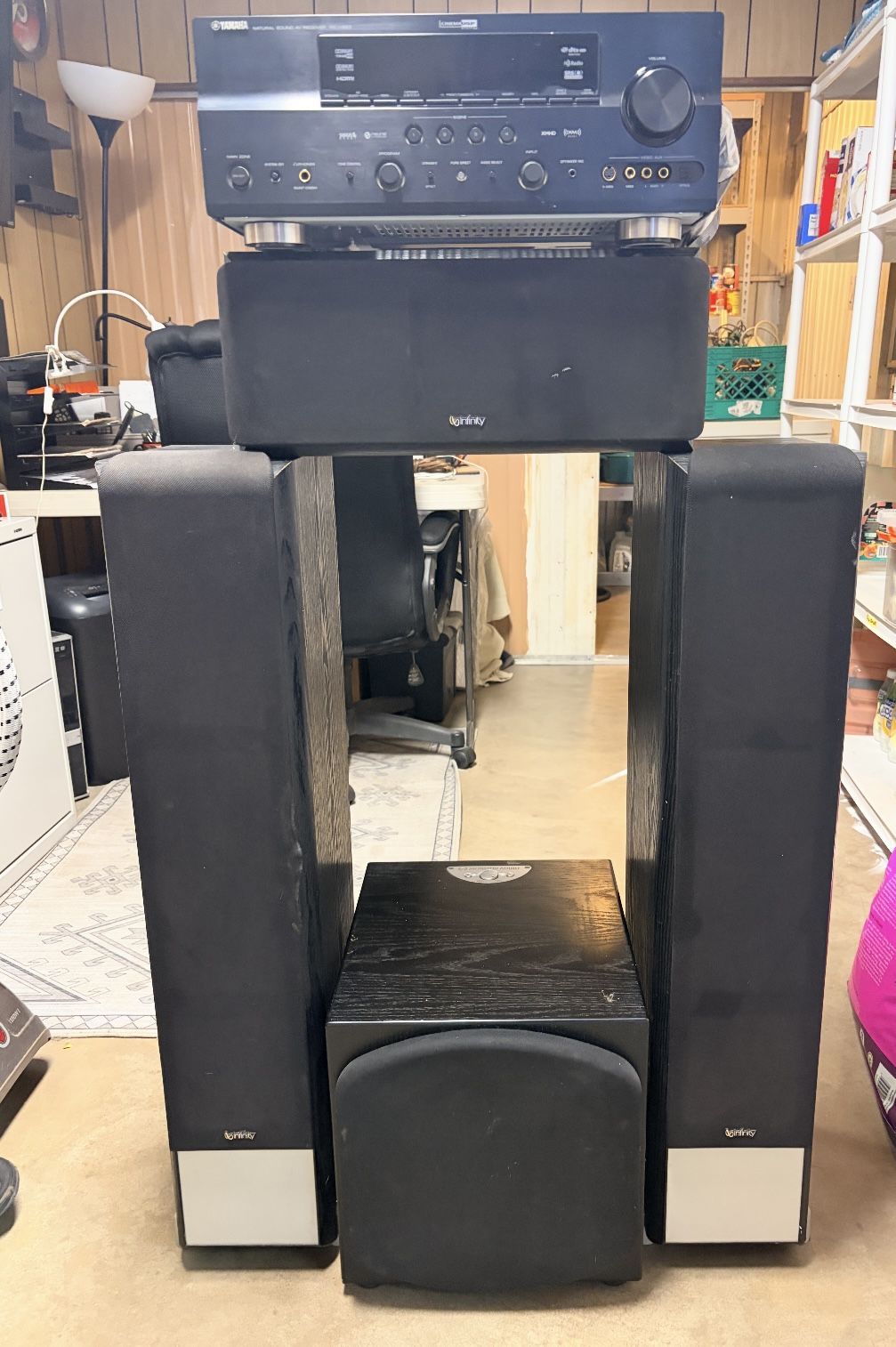 High Quality Surround Sound System/2 tower speakers/Subwoofer/Receiver/Yamaha etc. See Description $250 obo - 67th ave/Bell