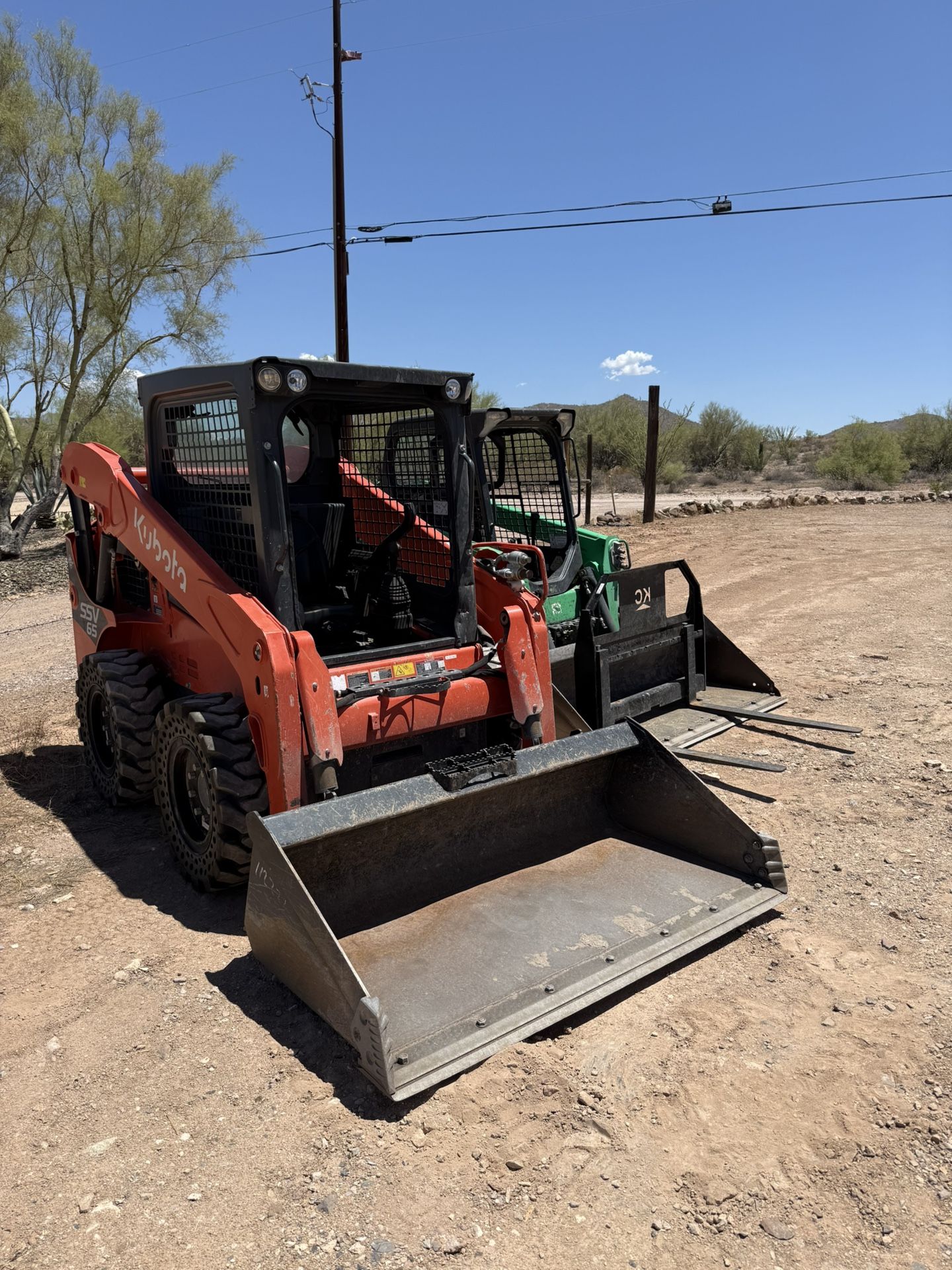 Bobcat/ Kubota Skid Steer