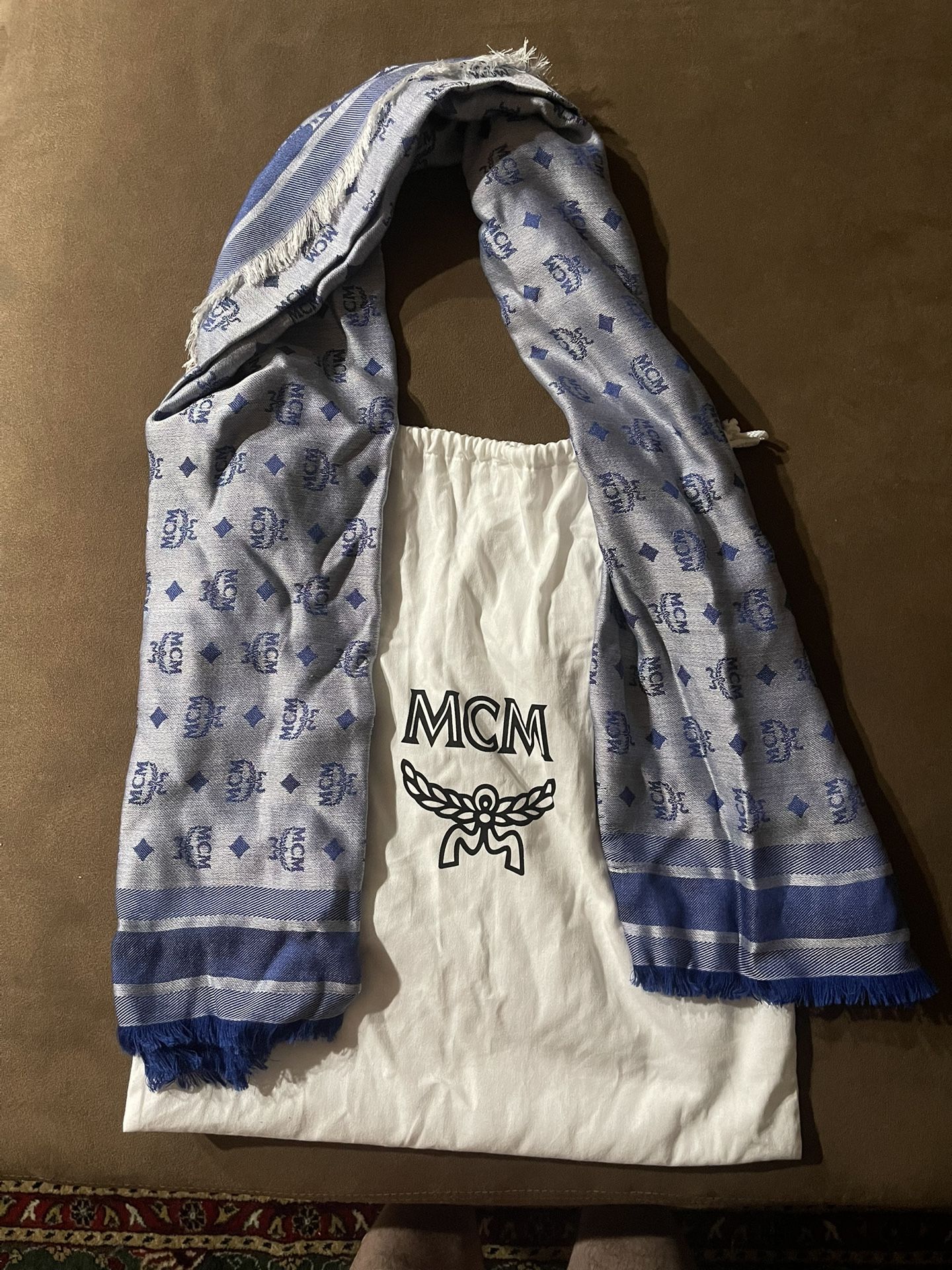 MCM scarf