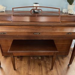 Baldwin Wall Piano 