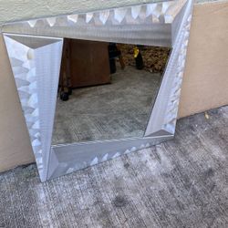 Decorations Mirror 