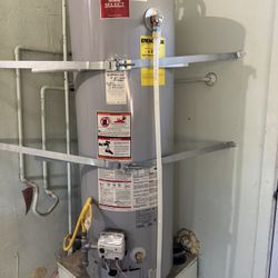 40 Gallon Water Heater 