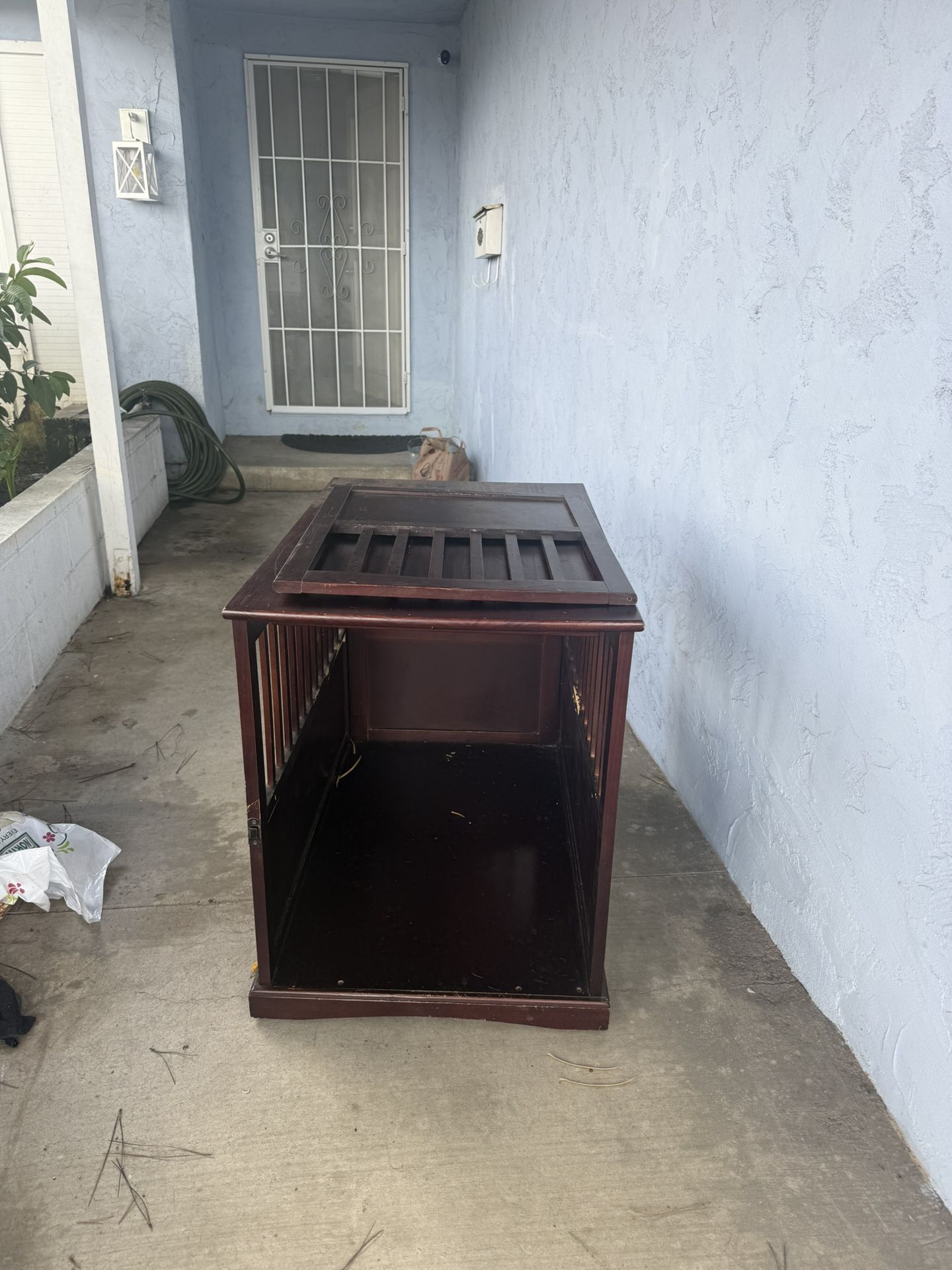 Doggy Cage (used)
