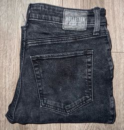 Black Hollister Women’s Jeans Size 28X31 - Read Description