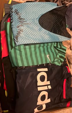 Branded lightly used boys 8-10-12-14 clothing