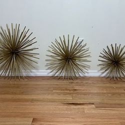   Modern Gold Metal Wall Sculptures – (Staten Island)