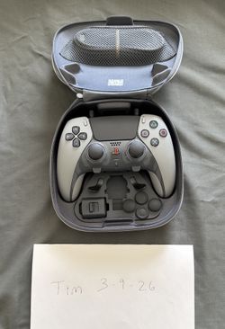 DualSense Edge 30th Anniversary