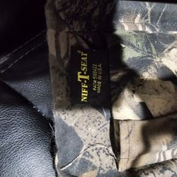 Niff T SEAT HUNTING SWIVEL CHAIR