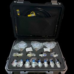 Hydraulic Pressure Test Kit，600bar /8700psi / 60mpa 3 Gauges 12 Tee Connectors 3 Test Hoses, Hydraulic Gauge Kit Sturdy Carrying Case for Excavator 