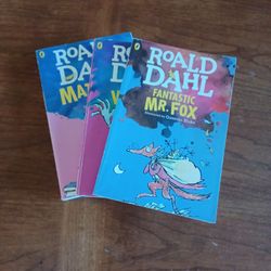 Roald Dahl Books: Matilda, The Witches, Fantastic https://offerup.com/redirect/?o=TXIuRm94