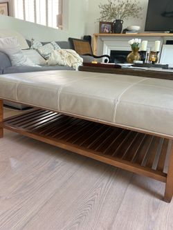 Baker furniture leather ottoman coffee table in perfect condition