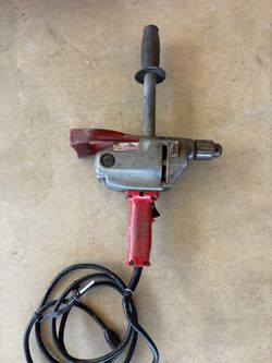 Milwaukee heavy duty 1/2” drill motor Hole Hawg