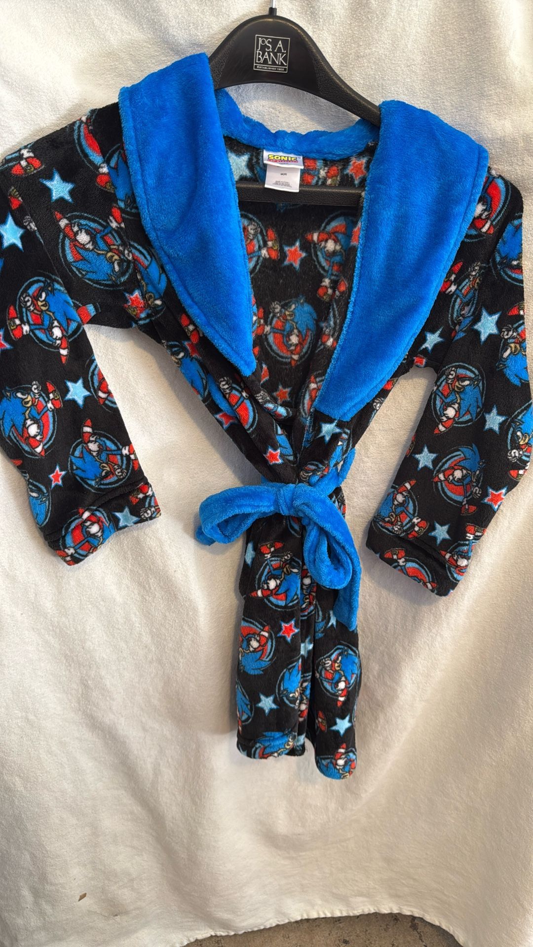 Boys Sonic Size 8 Fleecy Robe. If It's Posted It's Available