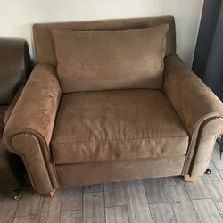 Couch Sofa Chair XL