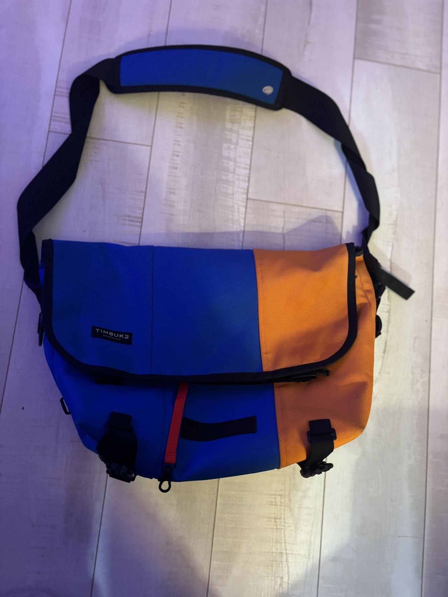 Goku Messenger Bag