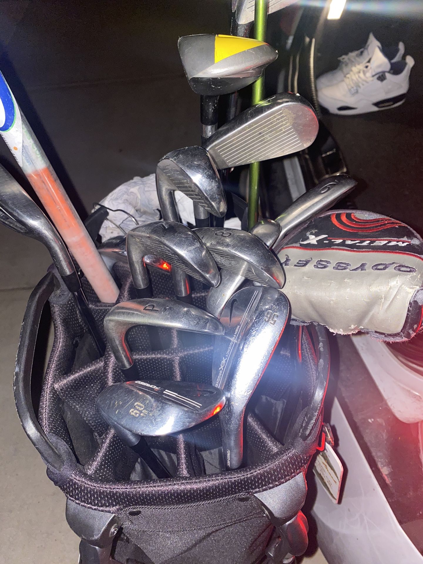 Titleist golf club set for Sale in Houston, TX OfferUp