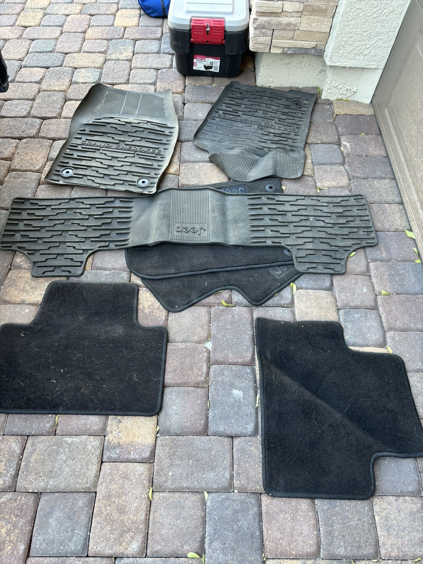 Jeep Grand Cherokee Floor mats