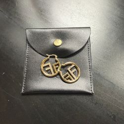 Women’s Earrings 