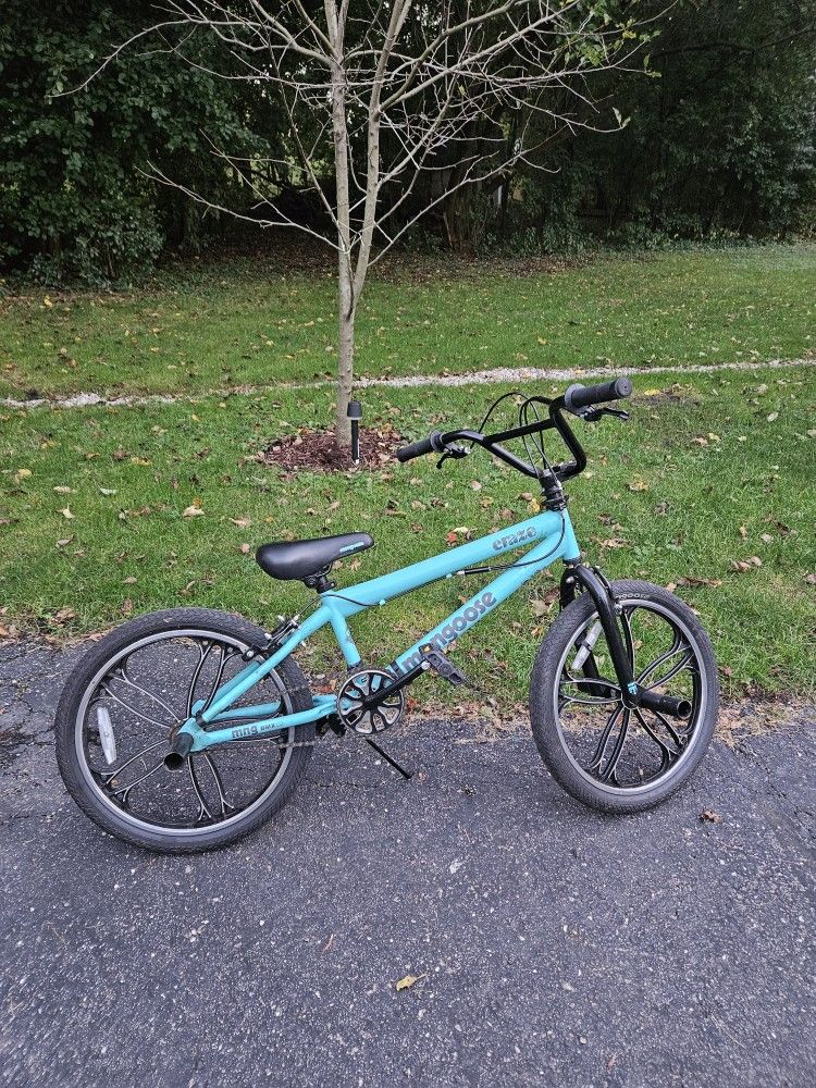 Mongoose Craze Kids BMX Bike, 20-in. Wheels, Kids Ages 6+, Black & Mint Child Bicycle