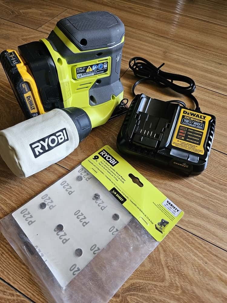 Ryobi Square Sander Cordless