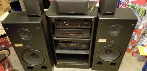 Retro Pioneer Home Sound System