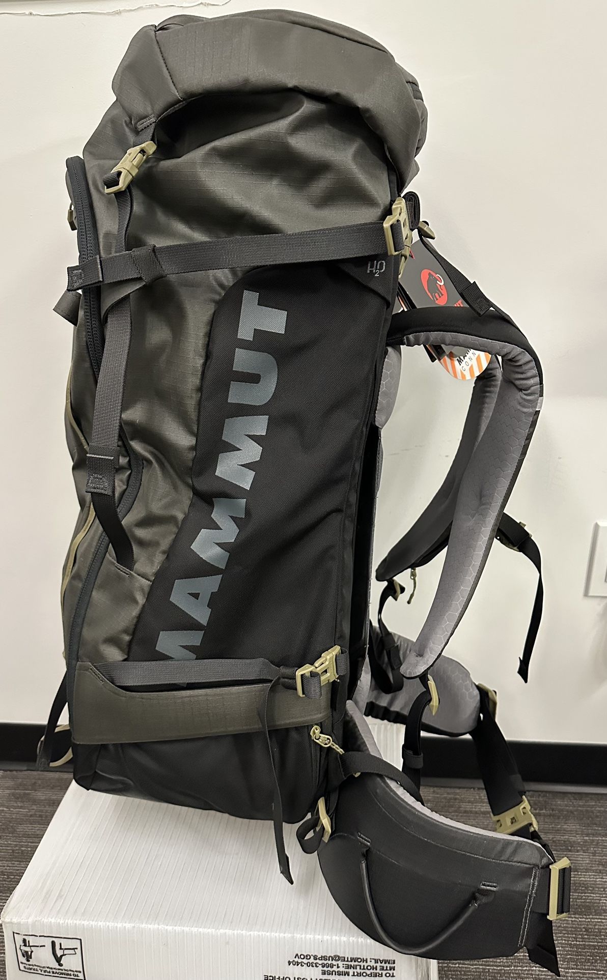 Mammut Trion Spine 75L Mountaineering  Hiking Backpack
