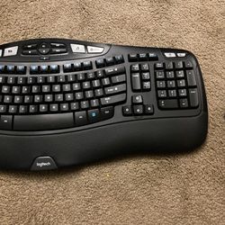 Logitec Wave Wireless Keyboard And Mouse 