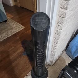Omni Breeze 40" Electric Tower Fan