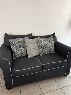 Sofa and loveseat set