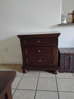 Ashley furniture sold wood end table dark cherry finish