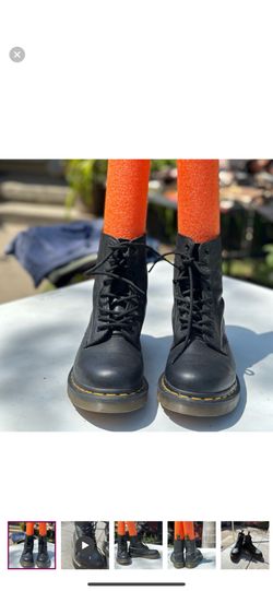 Doc Martens Pascal Women’s Size 6