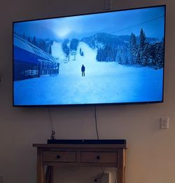 Philips Roku Smart TV television 75”