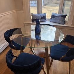 Dining Set
