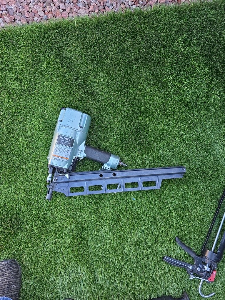 Pistola De Clabos De Madera