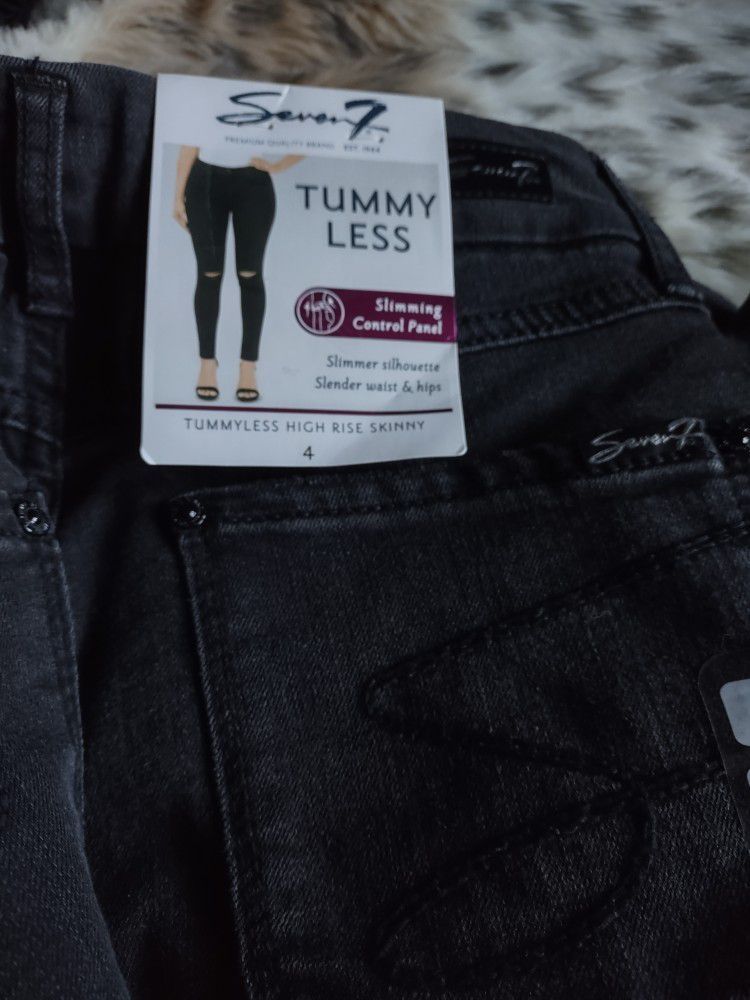 Ladies Jeans $4 Each. or All For $10