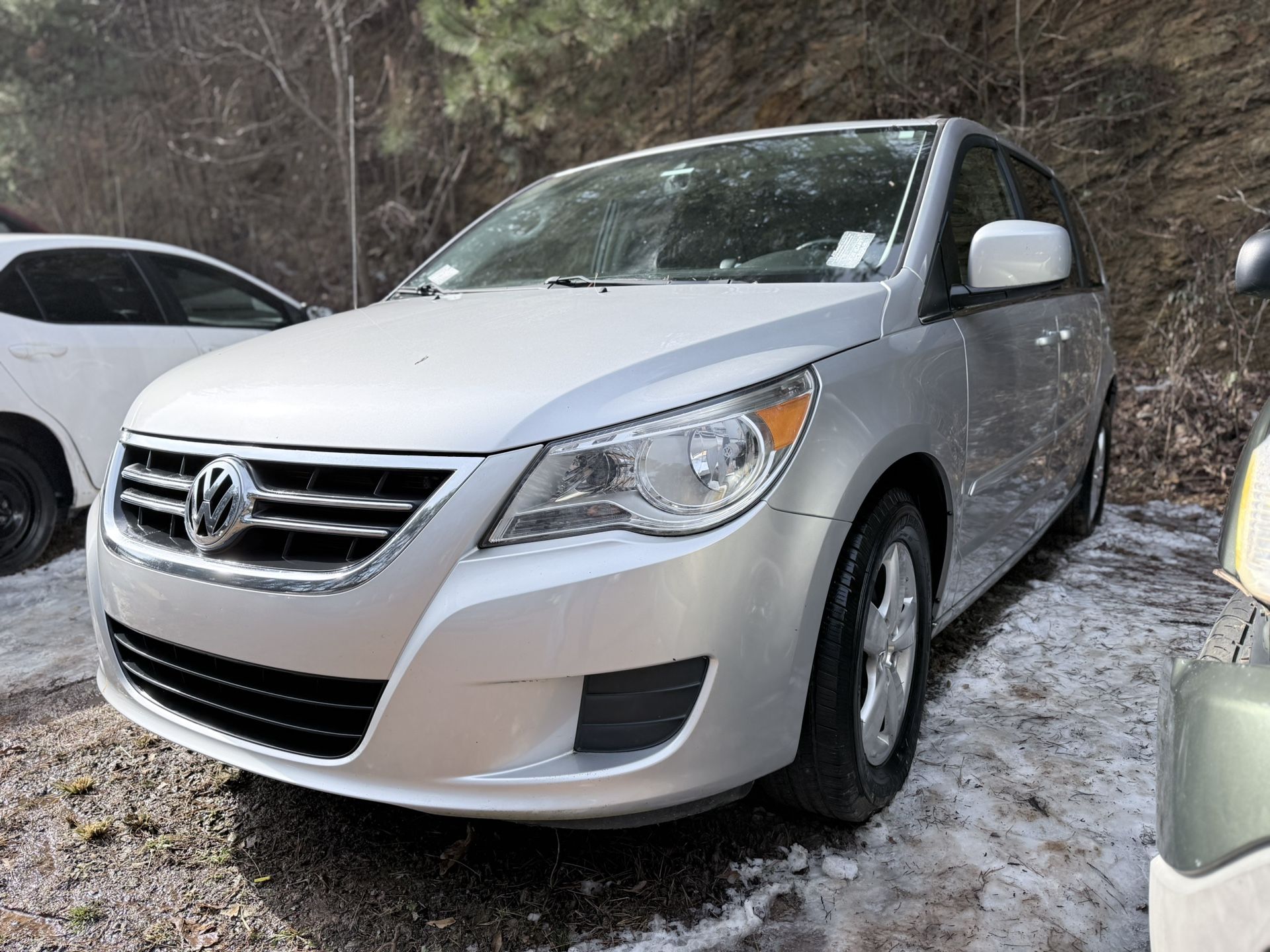 2009 Volkswagen Routan - Parts Only/ Transmission Out