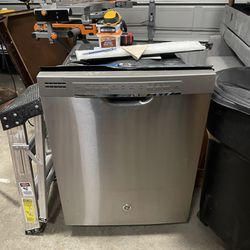 FREE - GE Dishwasher For Parts