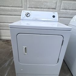 Whirlpool Super Capacity Gas Dryer 