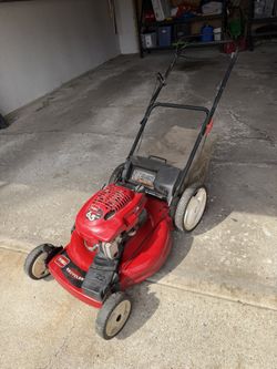 Toro 22” Self Propelled Lawnmower
