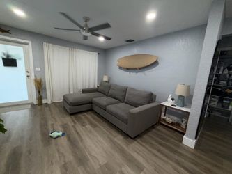 Chaise couch