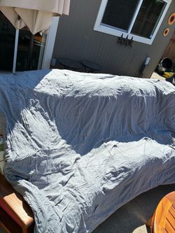Urban Outfitters Twin Comforter