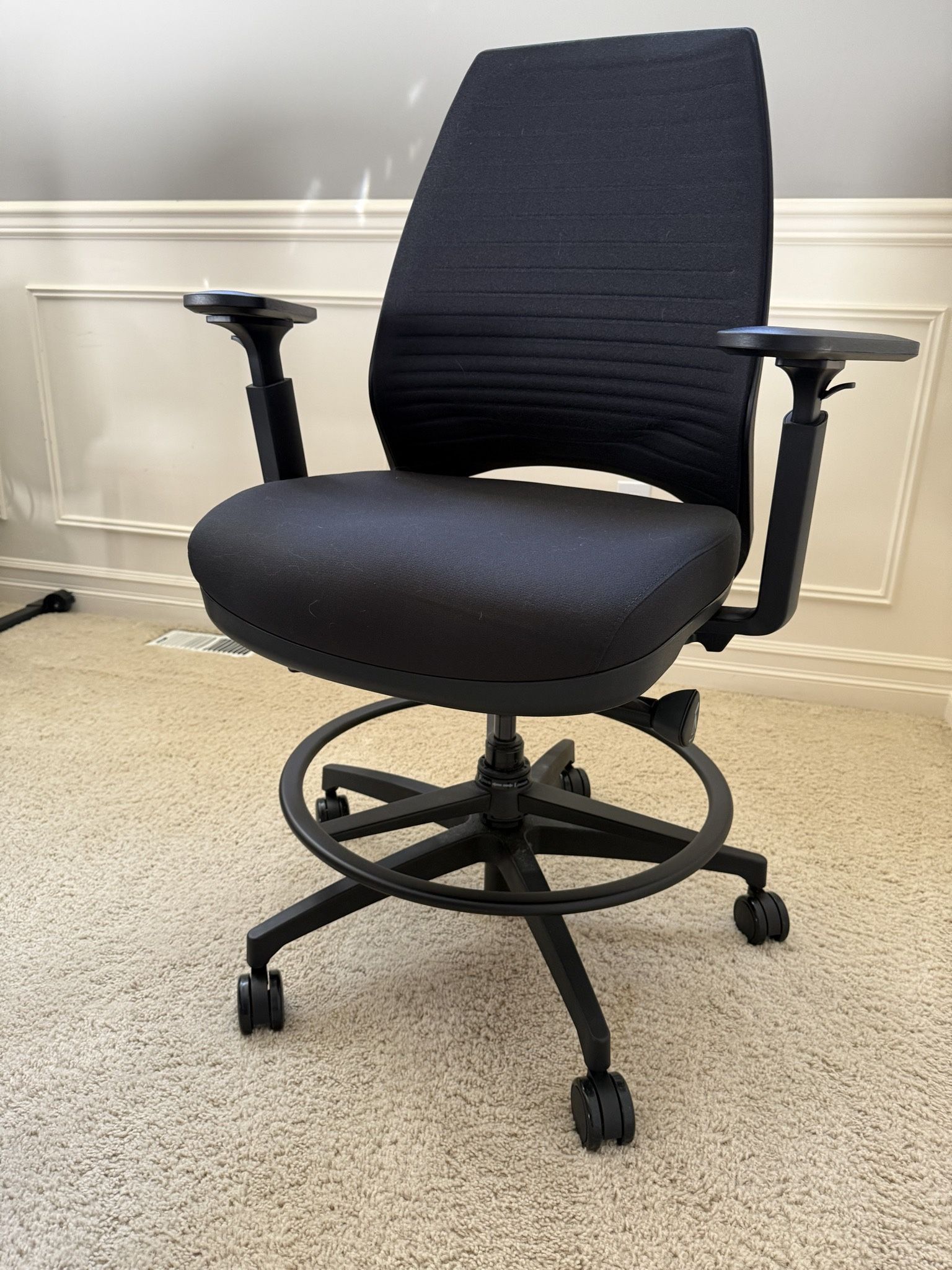 Via: 4-UP Task Sit-to-Stand Stool with Groove Back Chair