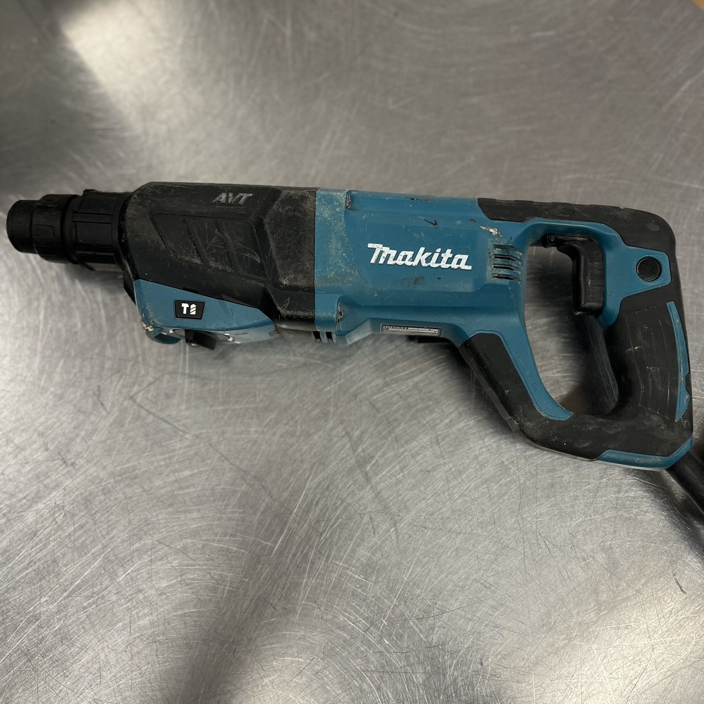 Makita Rotary Hammer 174270